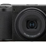 دوربین Ricoh GR IV با طراحی جمع‌وجور و مینیمالیستی معرفی شد