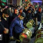 عکس/ سینه‌زنی سنتی بوشهری‌ها در شب عاشورا