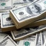 کاهش قیمت دلار به ۱۱۳هزار و ۲۵۰ تومان