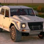 آشنایی با لامبورگینی LM002؛ وقتی گاو وحشی تصمیم می‌گیرد سوپرتراک بسازد