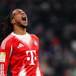 مایکل اولیسه بهترین بازیکن بوندسلیگا در ماه نوامبر ۲۰۲۵ شد